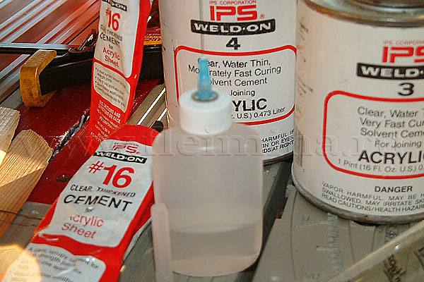 Акриловый клей