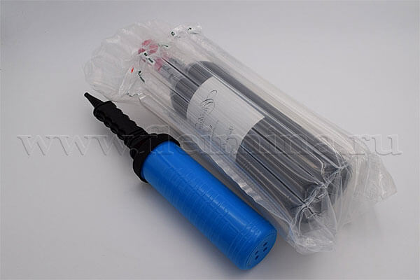 Упаковка бутылки службой доставки