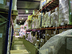 Фото 8 - стеллажи